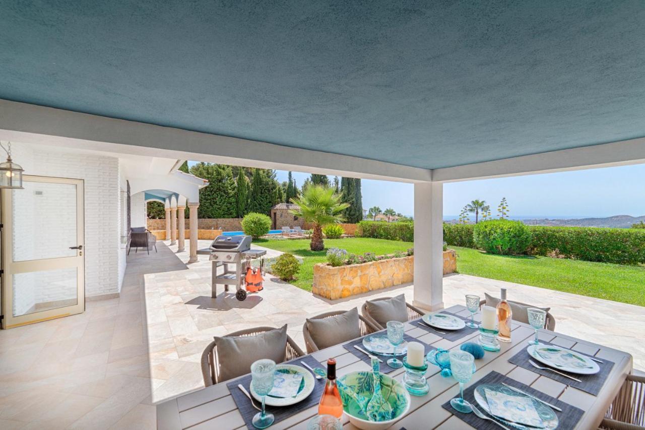 Villa Mimosa Sleeps 8 With Heated Pool Santa Fe de los Boliches Exterior photo